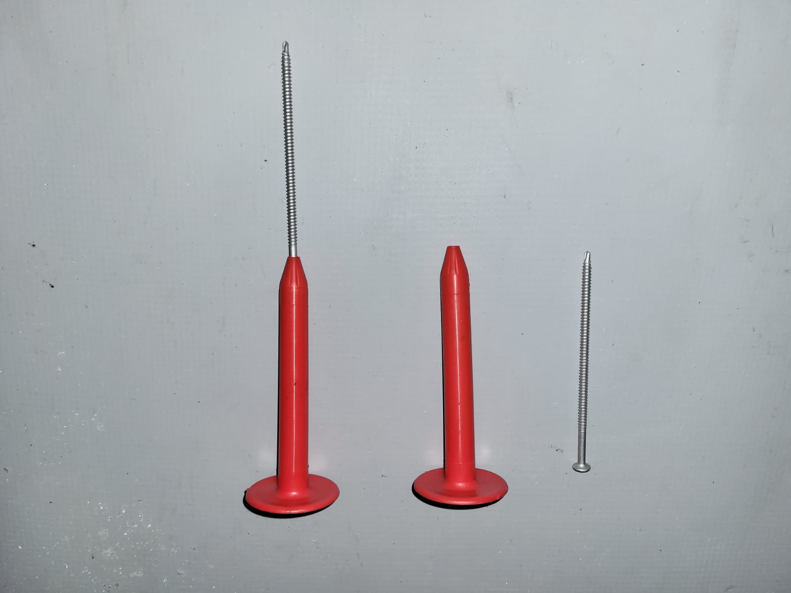 Крепежный элемент мембранной кровли