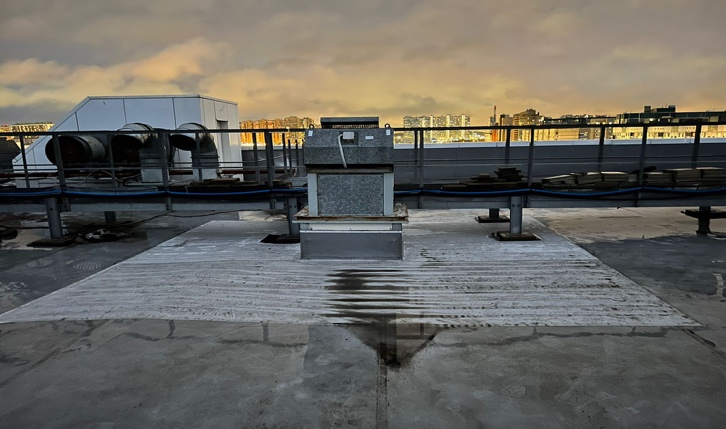 Противопожарный пояс на кровле