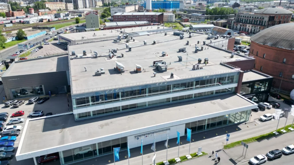 Гидроизоляция вентоборудования на кровле автоцентра на Обводном канале в СПб